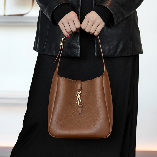 Luxury Tan Pebbled Leather Bucket Bag