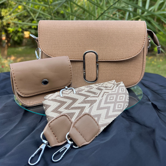 Chic Crossbody